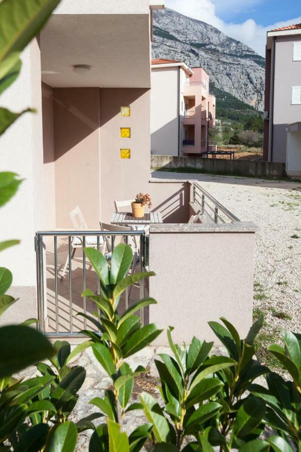 Relax Makarska Apartment Exterior photo